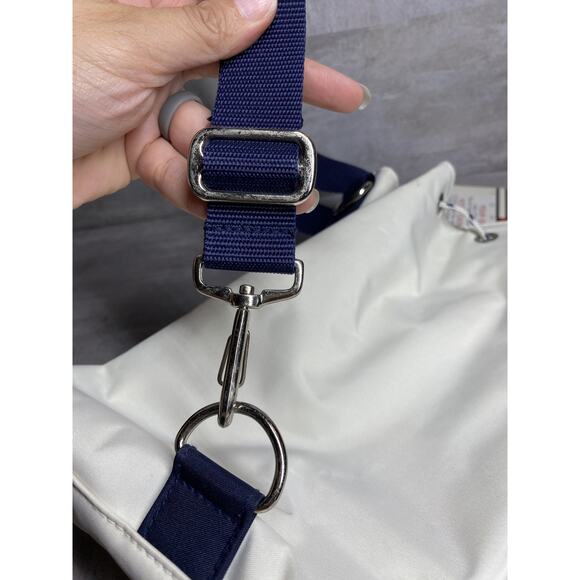 Tommy Hilfiger T Girl Bag Womens White Red Blue Drawstring Bucket Purse Strap - Picture 16 of 16